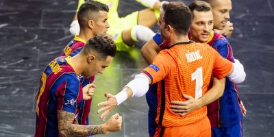 Partido de Champions en el Palau!